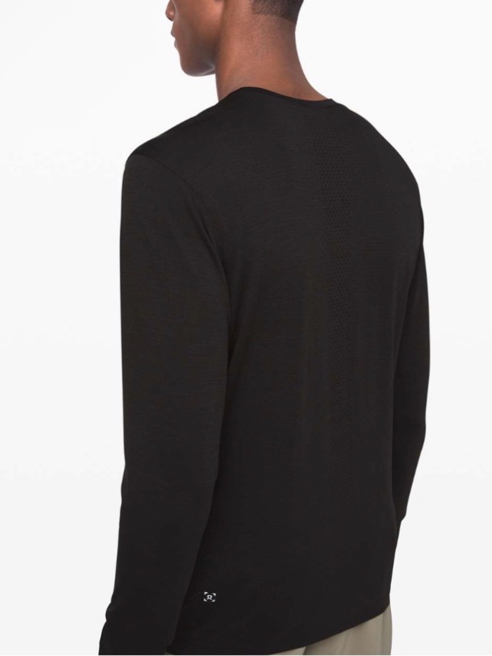 Lululemon Metal Vent Breathe Long Sleeve
Black / ✨